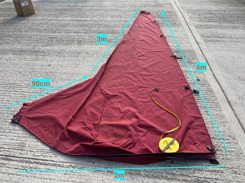 Sail covers removed from - 2x,