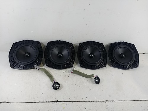 Land rover discovery speakers - rover,