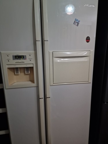 Samsung american refrigerator - samsung,