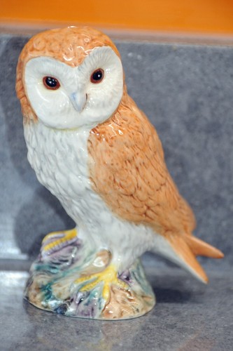 Beswick china barn - beswick,