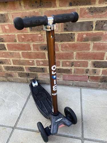 Micro maxi deluxe kick scooter - deluxe,