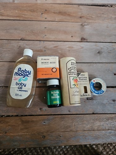 Vintage medicine cabinet items - vintage,