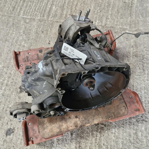 Ford fiesta mk8 door - ford, 3