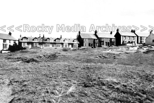 Lfd warren road rhosneigr - road,,