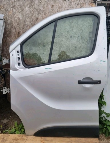 Vauxhall vivaro x82 renault - vauxhall, x82/renault