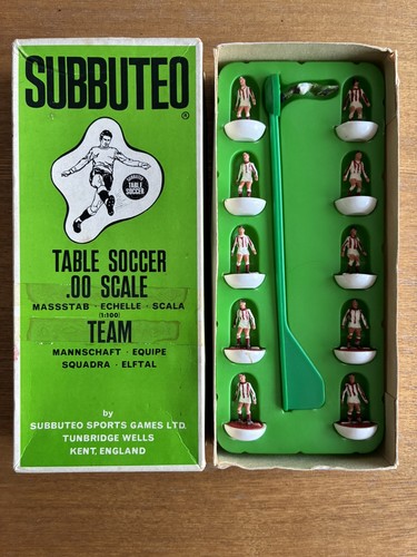 Subbuteo heavyweight team - subbuteo, hw