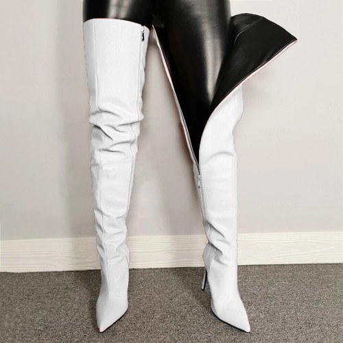Pointed toe over the knee - the,