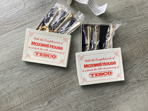 Maxwell house tea - house, spoons