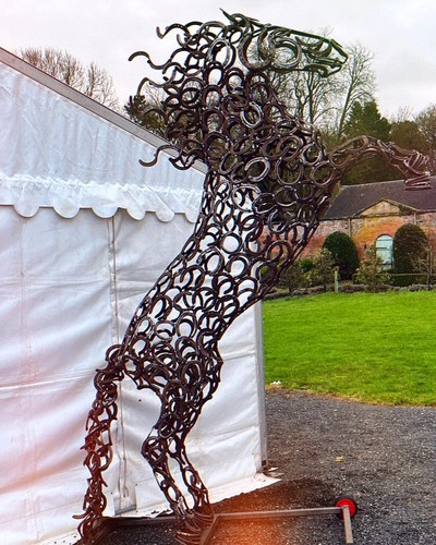 Horseshoe sculpture rearing - sculpture,