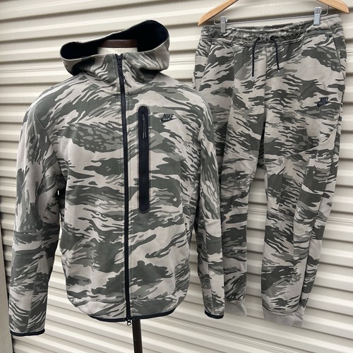 Nike tech fleece tracksuit - nike,