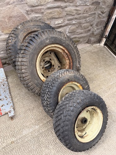 Wheel horse tractor front and - wheel,