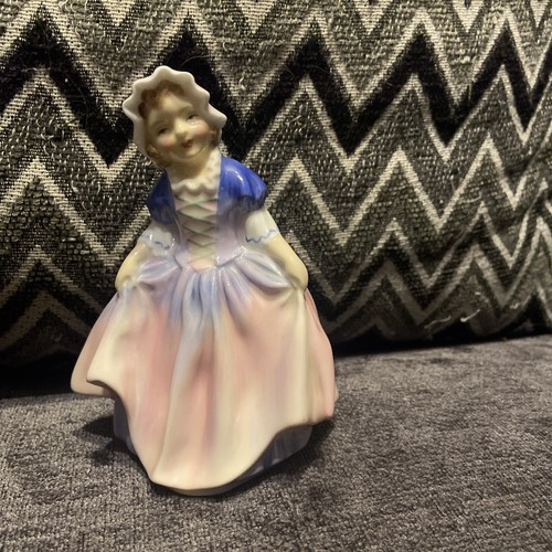 Royal doulton figurine dinky - royal,