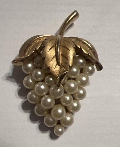 Vintage 1950s crown trifari - 1950s,
