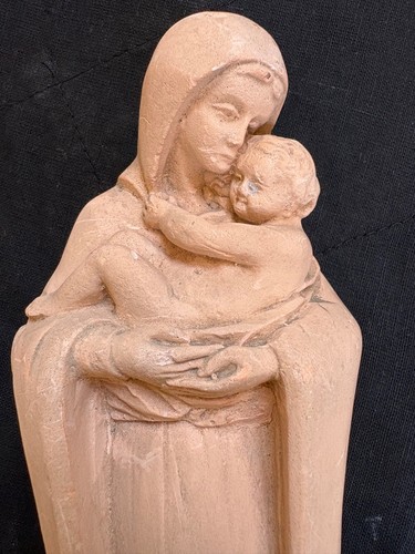 Vintage madonna child statue - child,