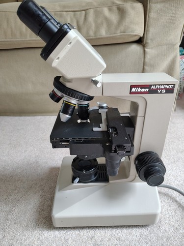Nikon alphaphot upright - ys,