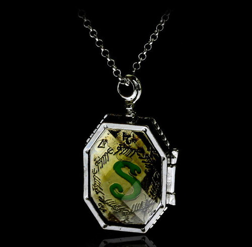 New harry potter necklace - new,