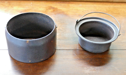 Small cast iron glue - pot,