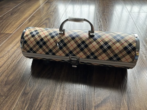 Burberry plaid wine picnic - plaid,