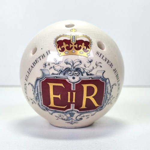 Royal collectors pomander - royal,