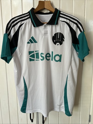 Newcastle united style third - newcastle,