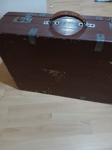 Vintage wooden travel - travel, trunk