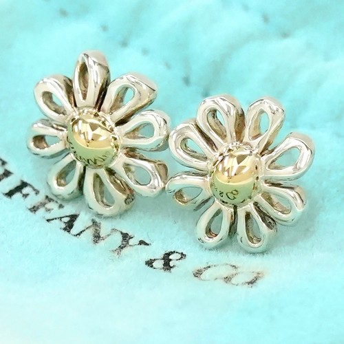 Tiffany daisy flower - &,