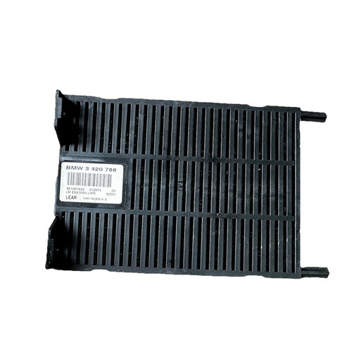 Bmw e83 lcm - 04-06, footwell