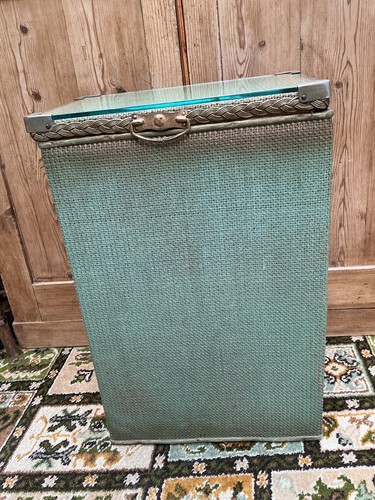 Vintage green gold lloyd - &,