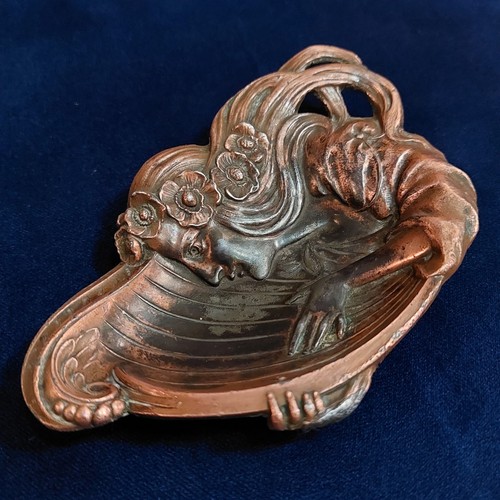 Art nouveau vide poche - art,