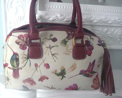 Signare hummingbird cream - hummingbird, red