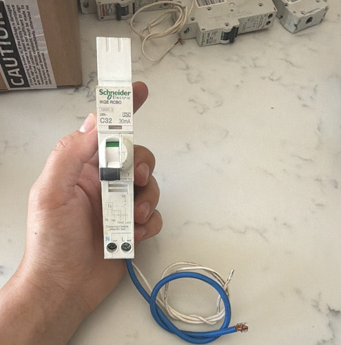 Schneider electric ikqe rcbo - electric,