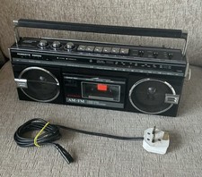 Vintage Roberts RSR55 3 Band Portable Stereo Radio Tape Player Recorder AM FM