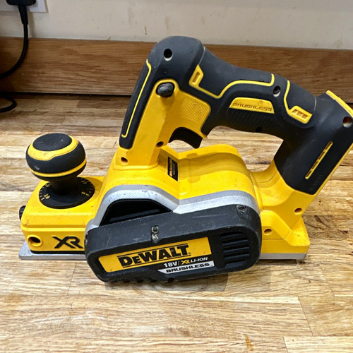 Dewalt dcp580 18v brushless - dcp580,