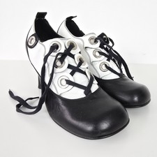 STUNNING WOMENS VINTAGE RED OR