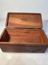 Vintage Lane Cedar Chest Small