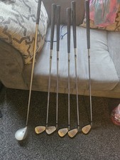 5 McGregor Golf Clubs  And 1 Donnay Driver,good Condition