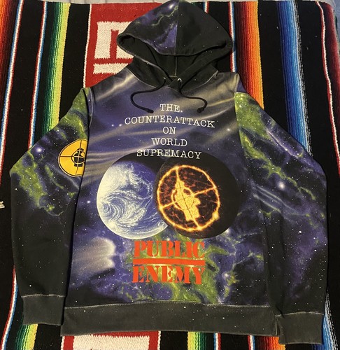 Supreme undercover public - x, x