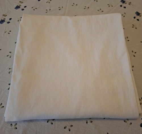 Large white damask banquet - large,