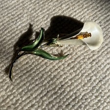 Vintage White & Green Enamel Amber Rhinestone Gold Tone Lily Flower Brooch Pin