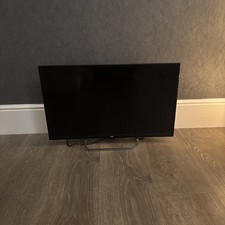 JVC 32 Inch TV black 