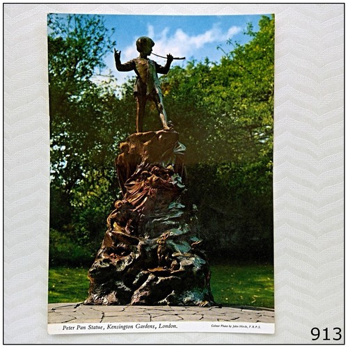 Peter pan statue kensington - peter,