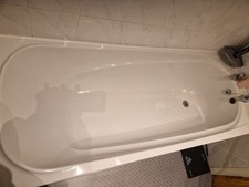 Bathtub 