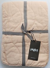 PIGLET IN BED Pillowcase Pair