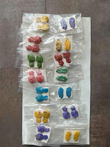 Mixed lot multicolour - mixed, 12