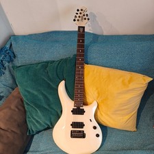 Sterling by MusicMan MAJ100
