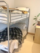 child's metal bunk bed with ladder, 3ft, 2 person, sturdy, in very good shape