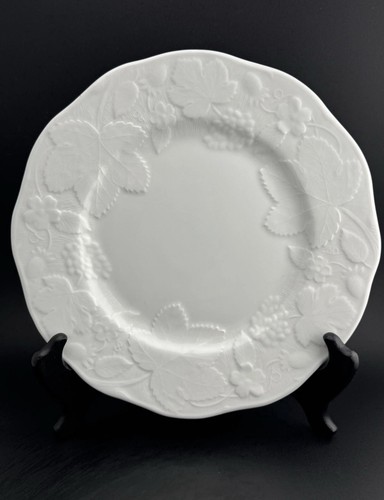 Wedgwood strawberry vine - wedgwood,