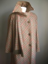 VINTAGE long TWEED COAT 10 12 retro trench Dr Who Sherlock check 40s DERETA wool