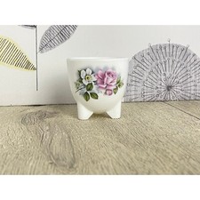 Arcopal dog rose egg cup -