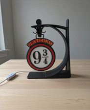 Platform 9 3/4 Lamp: Harry